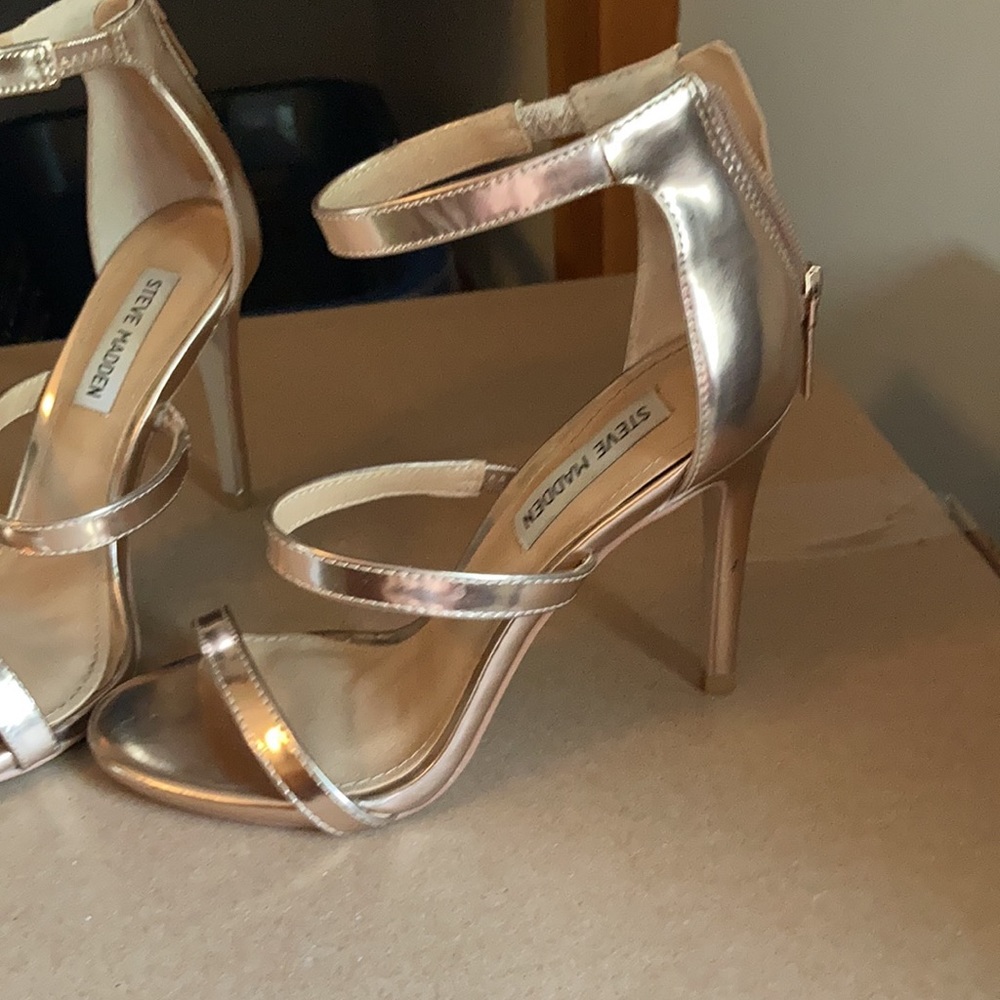 Steve Madden Heels. Size 6. Barely Worn - image 2